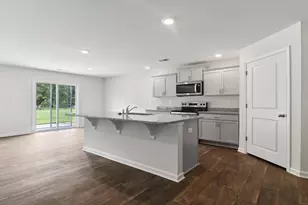 188 Horatio Ln, Lugoff, SC 29078 - Photo 3