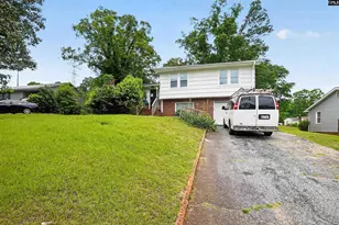 615 Pine Creek Dr, Greenville, SC 29605 - Photo 1