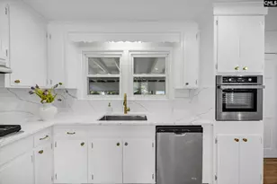 10 Dantzler Dr, Columbia, SC 29209 - Photo 9