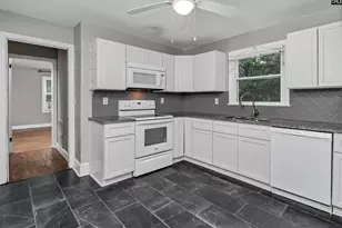 1709 D Ave, West Columbia, SC 29169 - Photo 7