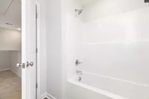 832 Lodgepole Ln, West Columbia, SC 29170 - Photo 15