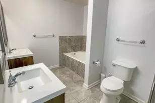 1826 Harrington St, Newberry, SC 29108 - Photo 23