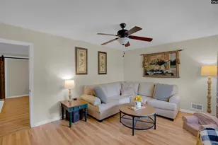 213 S Wrenwood Dr, Lexington, SC 29073 - Photo 3