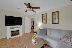 213 S Wrenwood Dr, Lexington, SC 29073 - Photo 5