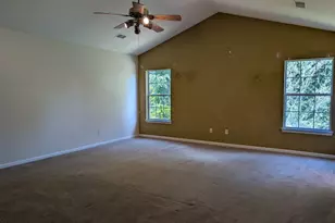 19 Fountain Lake Dr, Columbia, SC 29209 - Photo 41