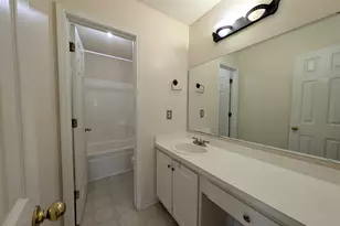 19 Fountain Lake Dr, Columbia, SC 29209 - Photo 31
