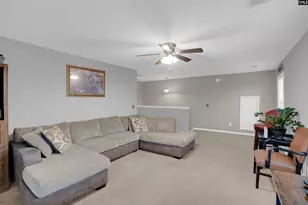 946 Farnsworth Dr, Hopkins, SC 29061 - Photo 31