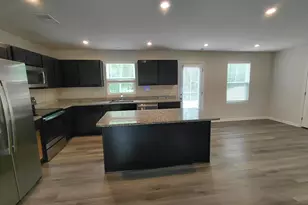 329 Saskatoon Dr, Hopkins, SC 29061 - Photo 5