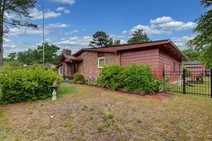 2027 Leesburg Rd, Columbia, SC 29209 - Photo 1