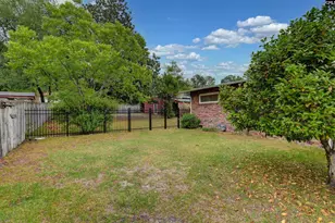 2027 Leesburg Rd, Columbia, SC 29209 - Photo 3