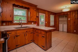 1001 Summerland Dr, Cayce, SC 29033 - Photo 11