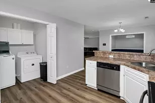 261 Keystone Dr, Hopkins, SC 29061 - Photo 7