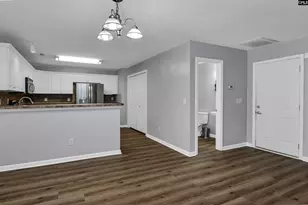 261 Keystone Dr, Hopkins, SC 29061 - Photo 9
