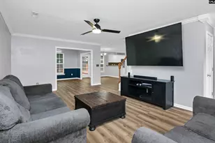 261 Keystone Dr, Hopkins, SC 29061 - Photo 3