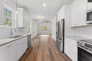 125 S E Ave, Leesville, SC 29070 - Photo 1