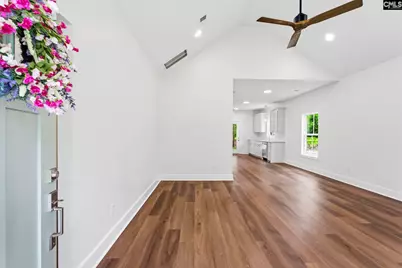 125 S East Avenue, Leesville, SC 29070 - Photo 5