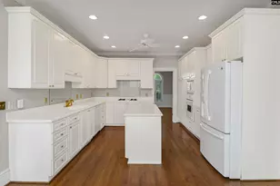 369 Alexander Cir, Columbia, SC 29206 - Photo 17