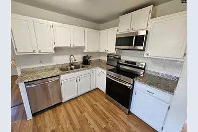 136 Charles Towne Court, Columbia, SC 29209 - Photo 9