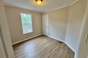 232 Hightower Rd, Saluda, SC 29138 - Photo 35