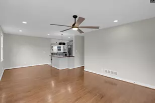 955 Laurie Ln, Columbia, SC 29205 - Photo 9