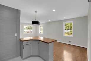 955 Laurie Ln, Columbia, SC 29205 - Photo 13