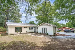 955 Laurie Ln, Columbia, SC 29205 - Photo 35