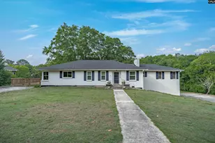 220 Nance St, Whitmire, SC 29178 - Photo 1