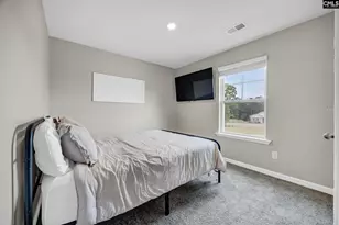 1031 McKittrick Dr, Lugoff, SC 29078 - Photo 7