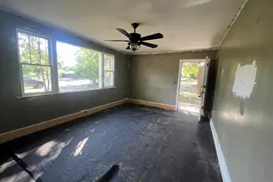 153 Brookland Cir, Columbia, SC 29204 - Photo 3