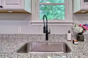 7611 Stephen St, Columbia, SC 29209 - Photo 15