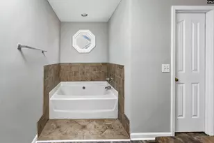 133 Wildflower Ln, West Columbia, SC 29170 - Photo 25