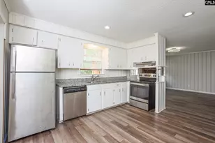 276 Oberlin Rd, Columbia, SC 29212 - Photo 7