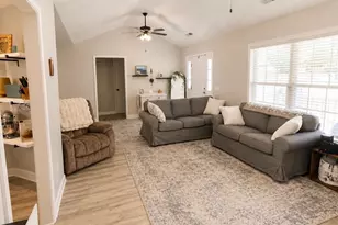 3150 Oleander Dr, Sumter, SC 29154 - Photo 3