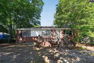 320 Sawtimber Ln, Columbia, SC 29209 - Photo 1