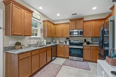 211 Favorite Court, West Columbia, SC 29170 - Photo 9