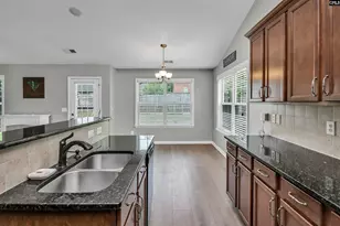 180 Rossmore Dr, Cayce, SC 29033 - Photo 7