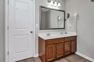 180 Rossmore Dr, Cayce, SC 29033 - Photo 17