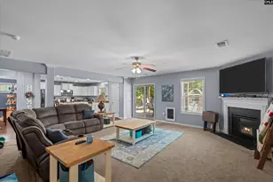 21 Regal Dr, Elgin, SC 29045 - Photo 13