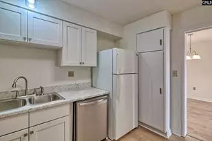 1825 St Julian 18 E, Columbia, SC 29204 - Photo 13