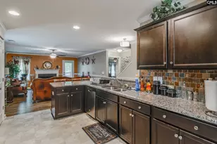 249 Drooping Leaf Rd, Lexington, SC 29072 - Photo 9