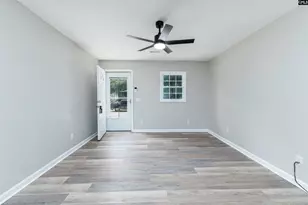 104 Harllee Dr, Darlington, SC 29532 - Photo 3