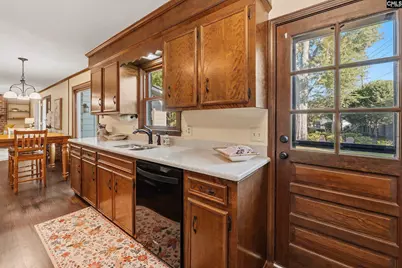 6409 Queens Way Drive, Columbia, SC 29209 - Photo 9