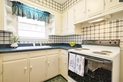 947 Laurie Ln, Columbia, SC 29205 - Photo 21
