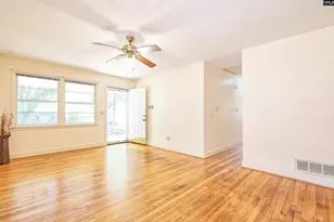 947 Laurie Ln, Columbia, SC 29205 - Photo 5