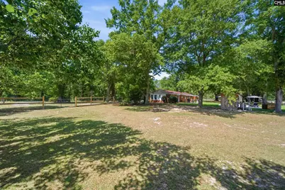 695 Hartzog, Barnwell, SC 29812 - Photo 29