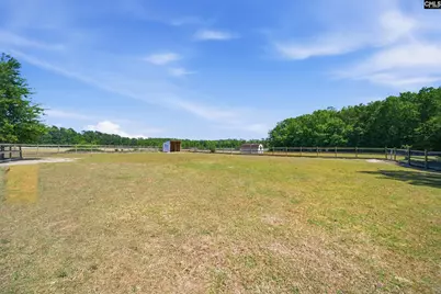 695 Hartzog, Barnwell, SC 29812 - Photo 35