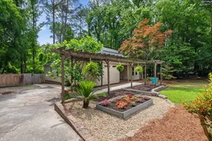 1747 Willow Creek Dr, Columbia, SC 29212 - Photo 3
