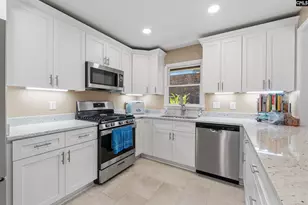 607 Ashwood Cir, West Columbia, SC 29169 - Photo 5