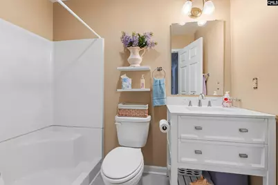 607 Ashwood Circle, West Columbia, SC 29169 - Photo 9