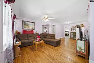 160 Whiteside Cir, West Columbia, SC 29169 - Photo 3